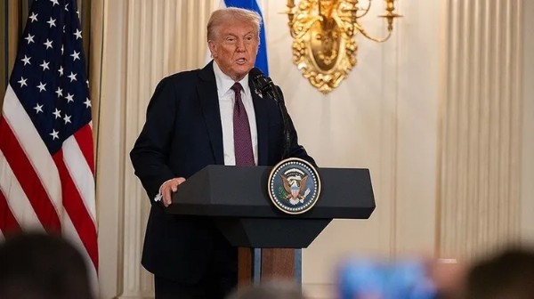 Trump İran'a müdahaleyi askıya aldı! Batı basınında dikkat çeken analiz